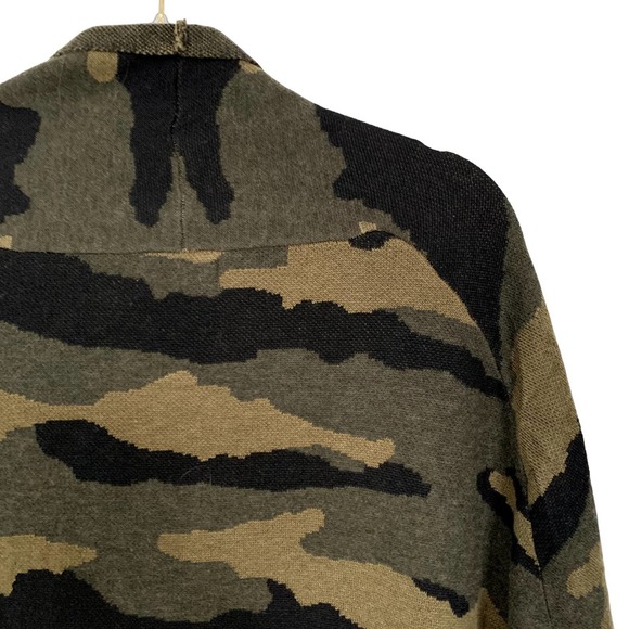 Look by M New York‎ Open Front Batwing Camouflage Cardigan OSFA - Picture 5 of 6